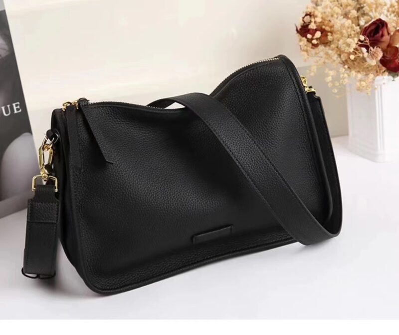 CROSS BODY BAG - Image 2