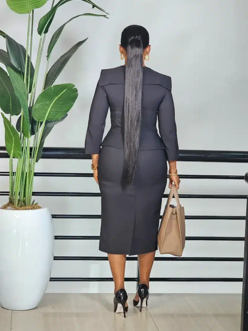 BOLD COLLAR PEPLUM DRESS - Image 6