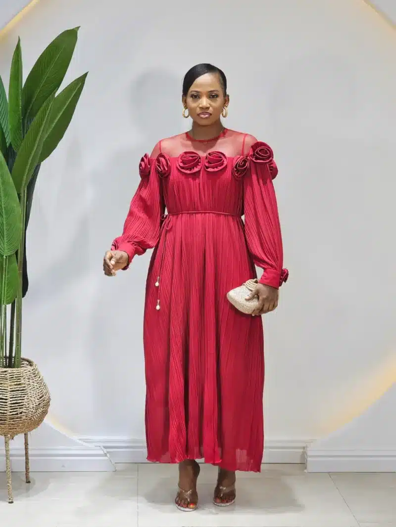 THIN PLEAT SHOULDER MESH DRESS - Image 2