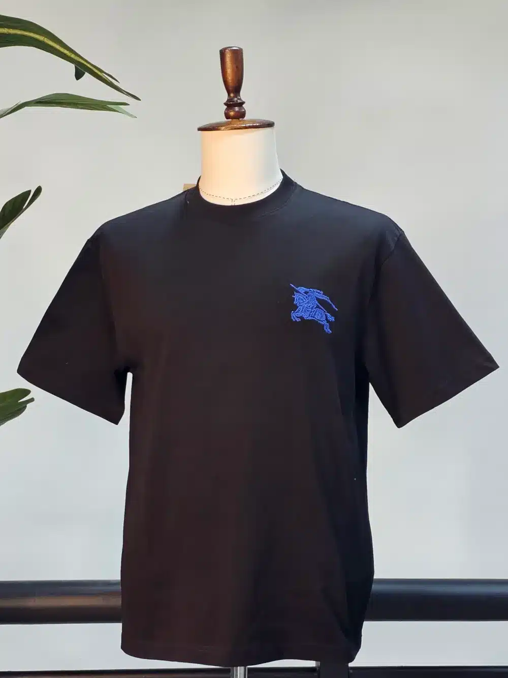 MEN'S ROUND NECK PLAIN T-SHIRT