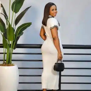 BUTTON DOWN PEARL DETAIL KNIT DRESS - Image 4