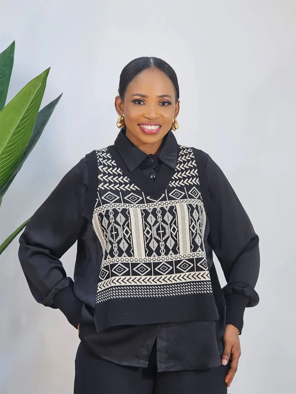 KNIT WAIST COAT SATIN TOP