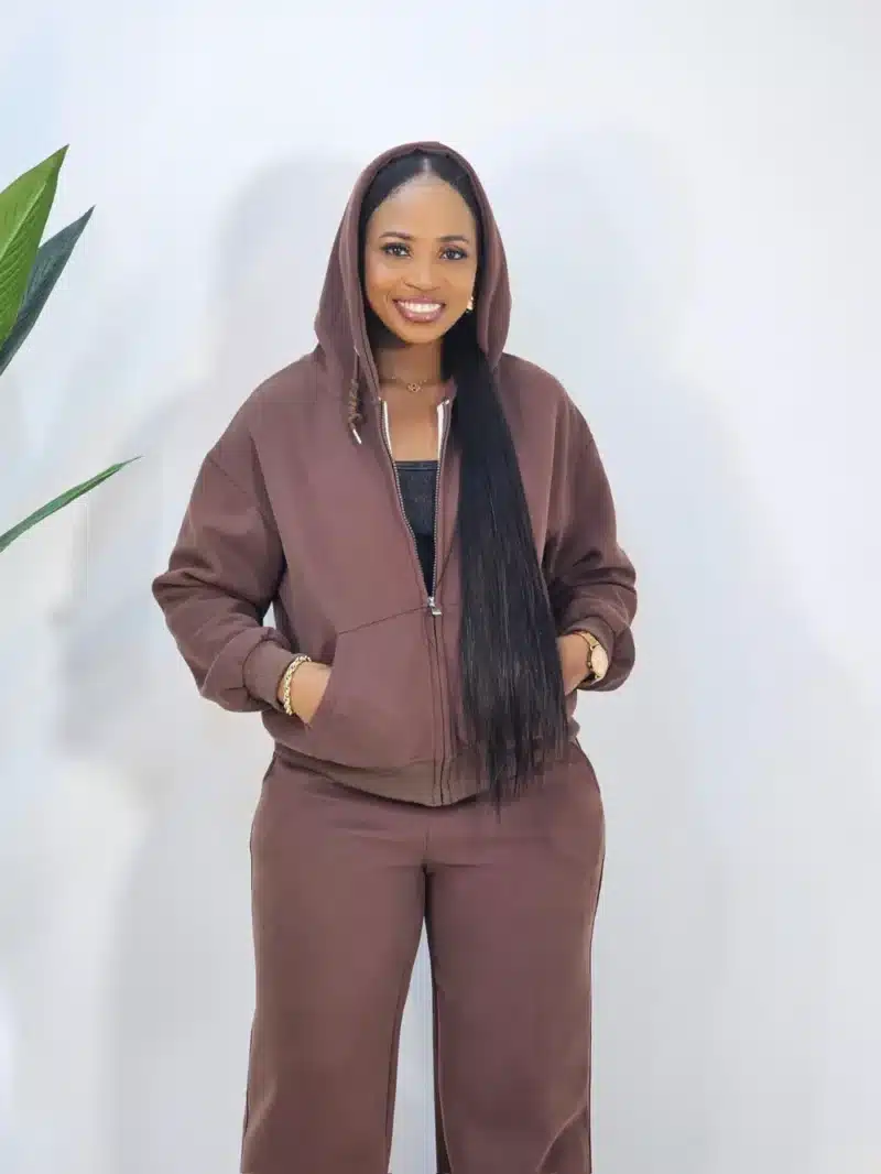 PLAIN HOODIE TRACKSUIT SET - Image 4