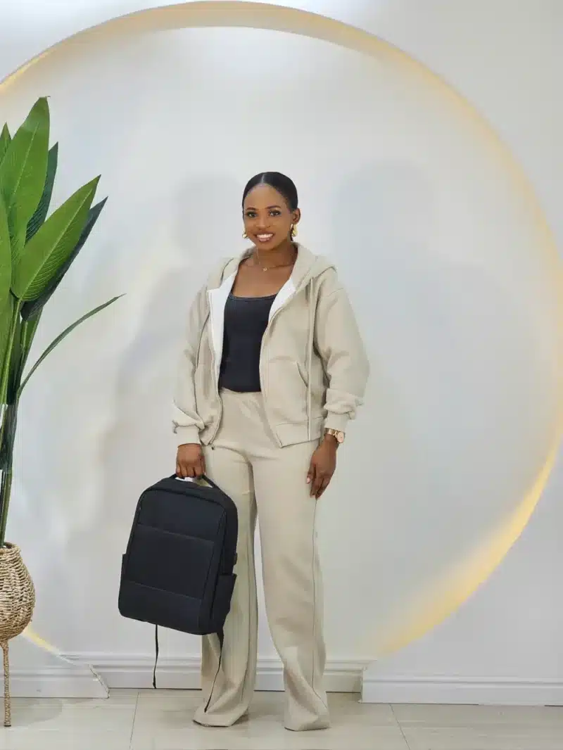 PLAIN HOODIE TRACKSUIT SET - Image 3