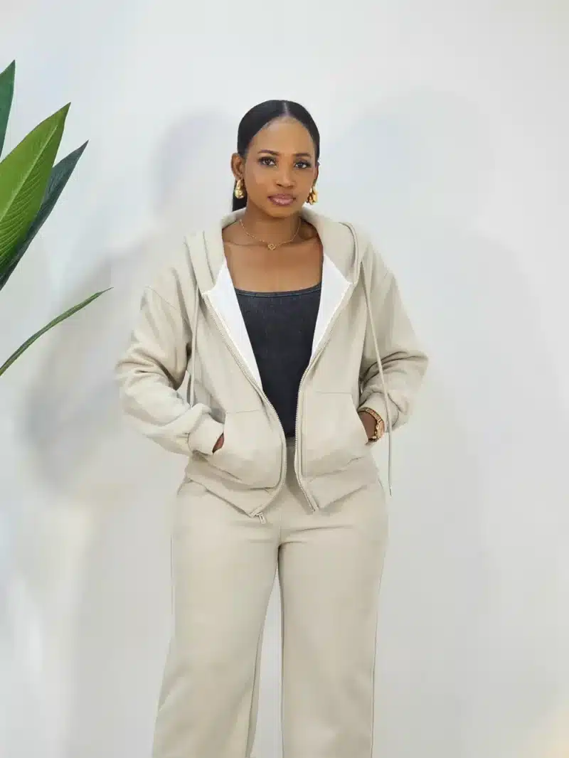 PLAIN HOODIE TRACKSUIT SET - Image 7