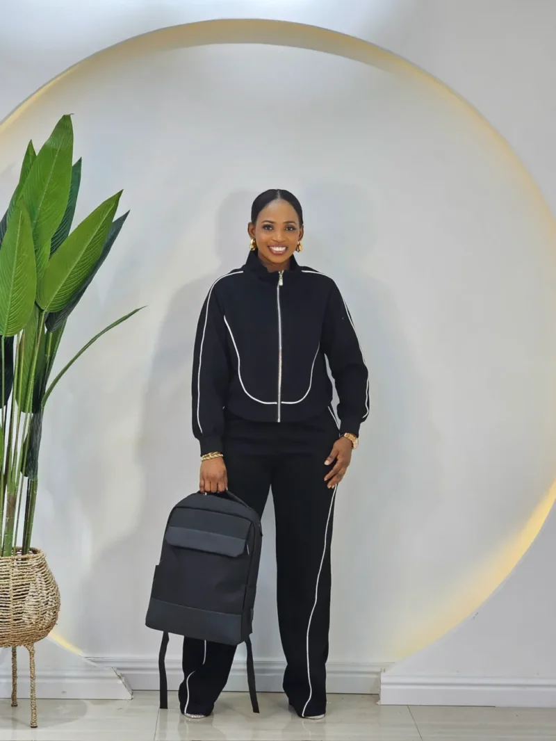 PANEL JUMPER TRACKSUIT SET - Image 2