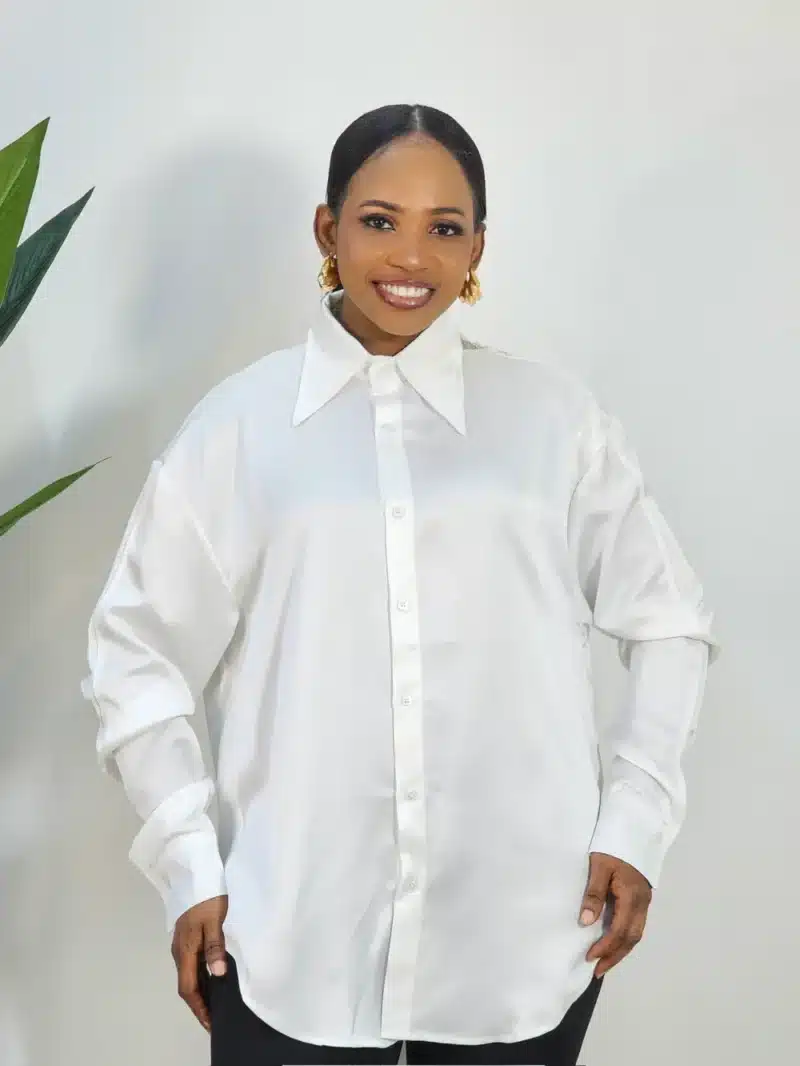 BACK LACE INSERTED SATIN SHIRT