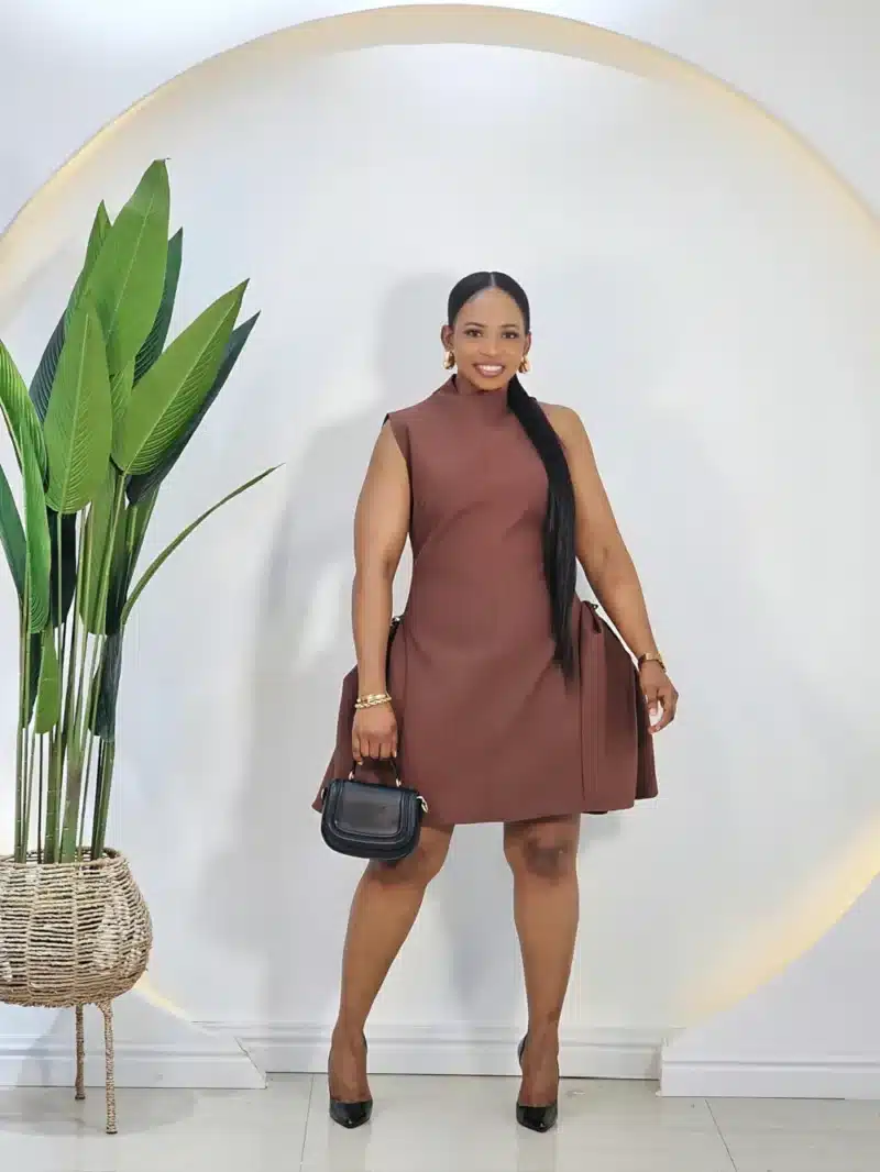 SIDE KNOT HEM MINI DRESS