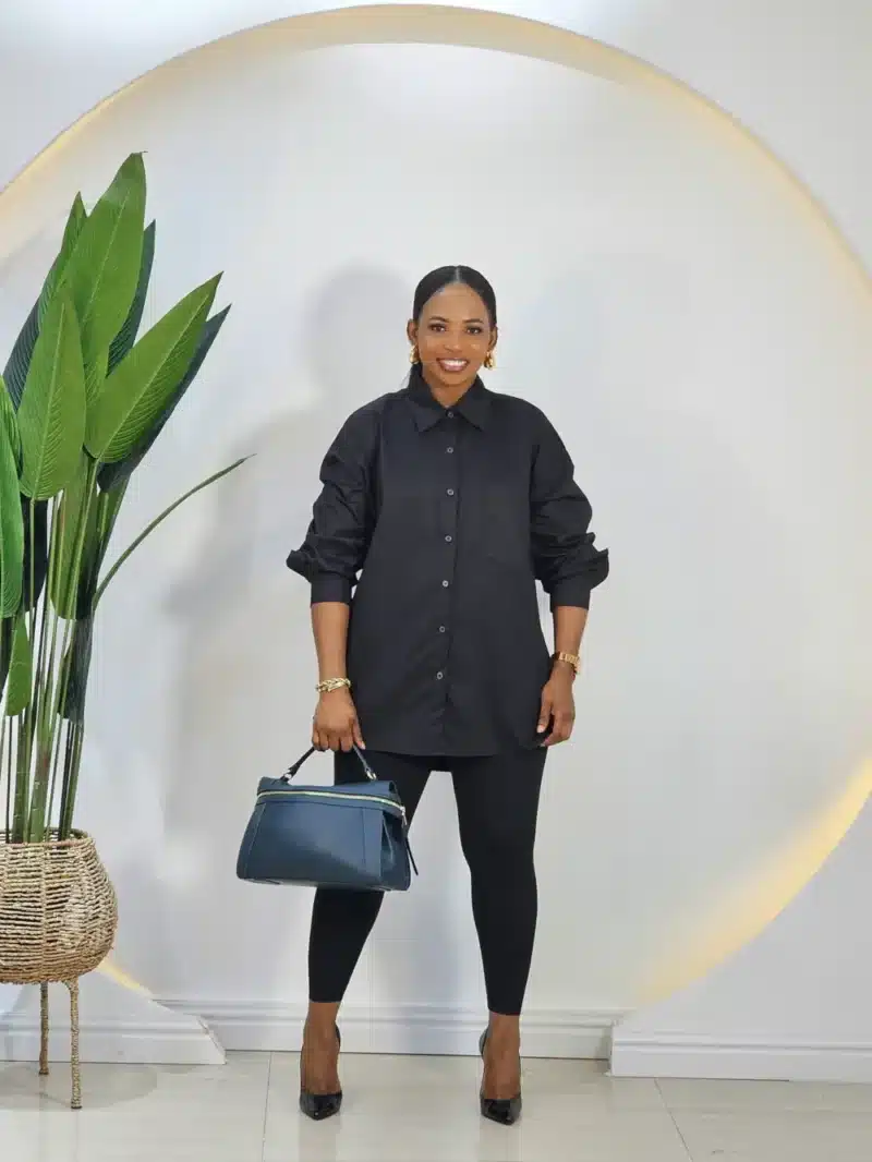OPEN BOW BACK BAGGY SHIRT