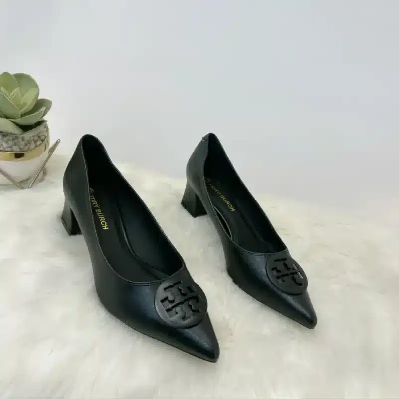 BLOCK HEEL TOP BROOCH SHOE
