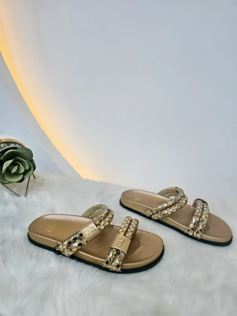 STUDDED SLIPPERS