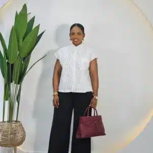 LACE COLLAR TOP - Image 2