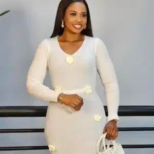 LONG SLEEVE KNIT ROSE PATCH BODYCON DRESS - Image 4