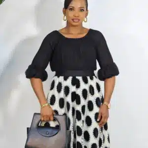 NET FLARE VELVET PATCH SKIRT - Image 2