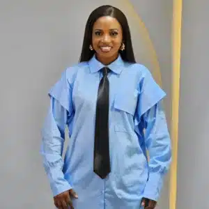 OVERSIZED SHIRT W TIE