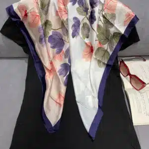 SELECT PRINT MEDIUM SIZE SCARF