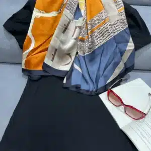 SELECT MEDIUM PRINT SCARF