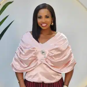 CAPE PLEAT BROOCH TOP