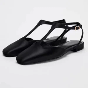 COVER STRAP FLAT SANDALS