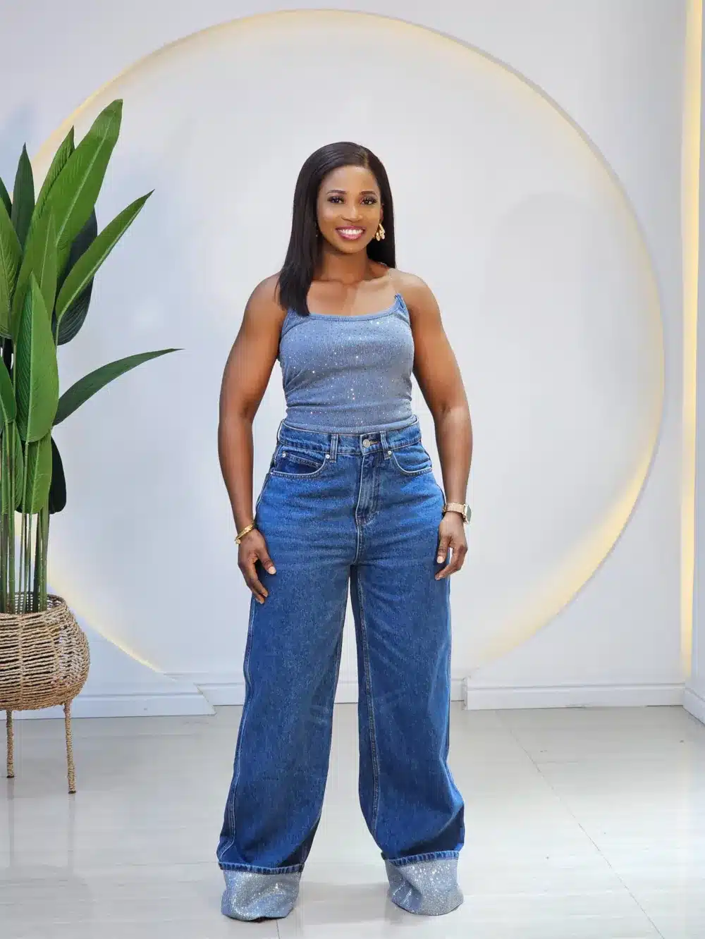 STUD TURN UP MOM JEANS