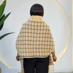 TOOTH PRINT FUR FRINGE PONCHO - Image 3