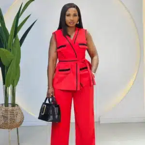 BLACK TRIM SLEEVELESS BLAZER & PANT SET - Image 2