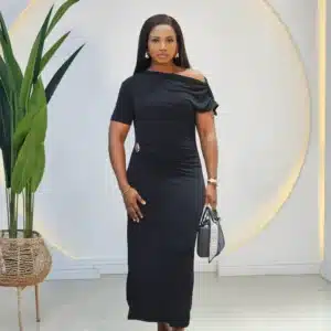 BROOCH SHOULDER SIDE CUT BODYCON DRESS