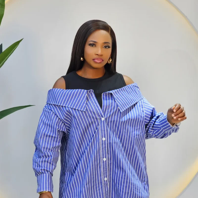COLD SHOULDER STRIPE BUTTON SHIRT