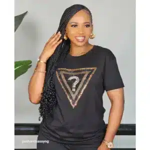 TRIANGLE GUESS INSCRIBED T SHIRT - Image 2