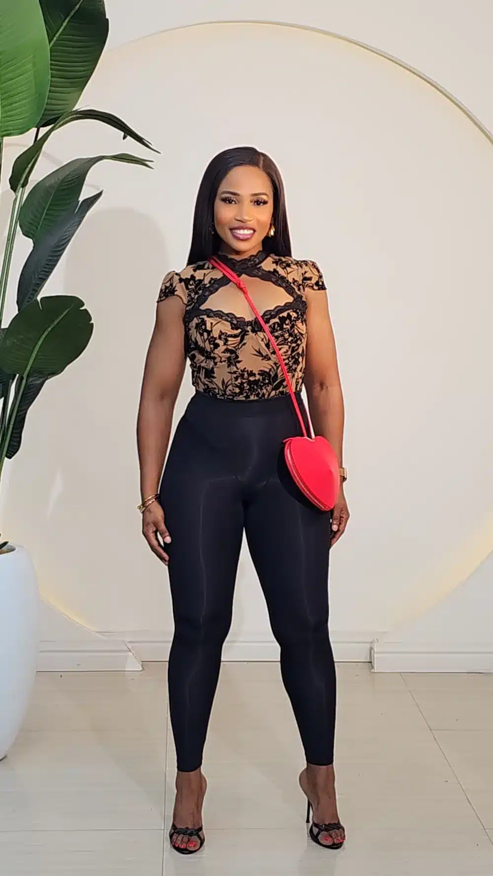 CUT OUT THONG LEGGINGS 1411