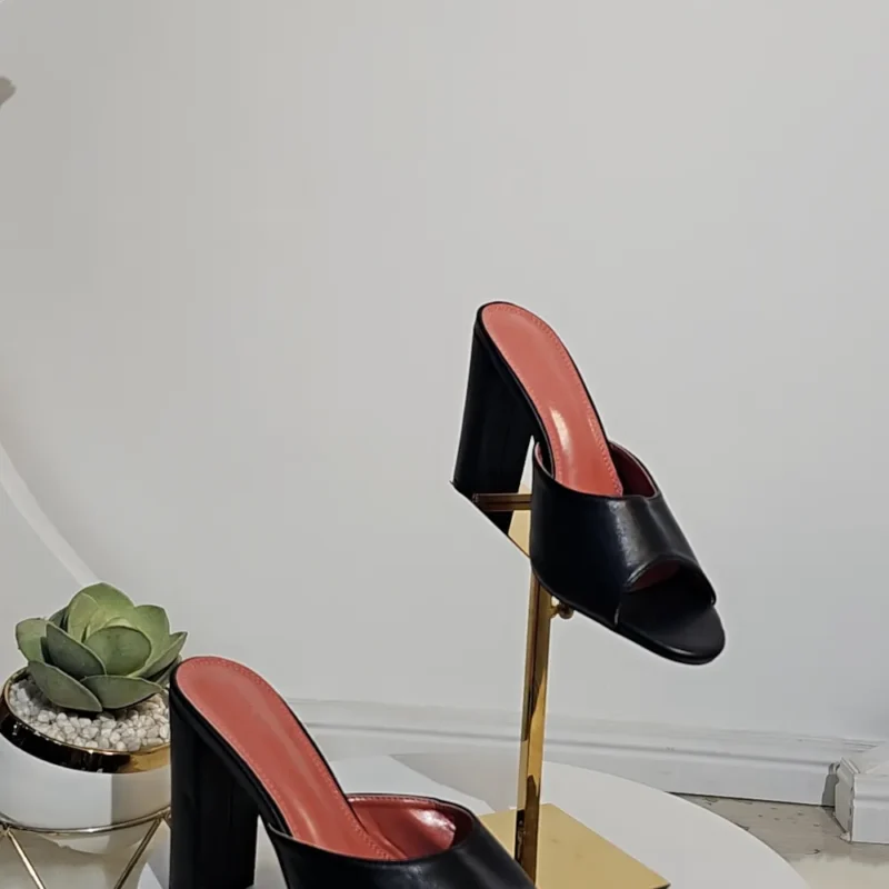 LEATHER BLOCK HEEL MULES 7118-13