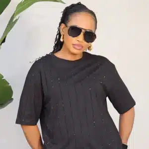 STUDDED FRONT STRIPE TSHIRT 0901 - Image 5