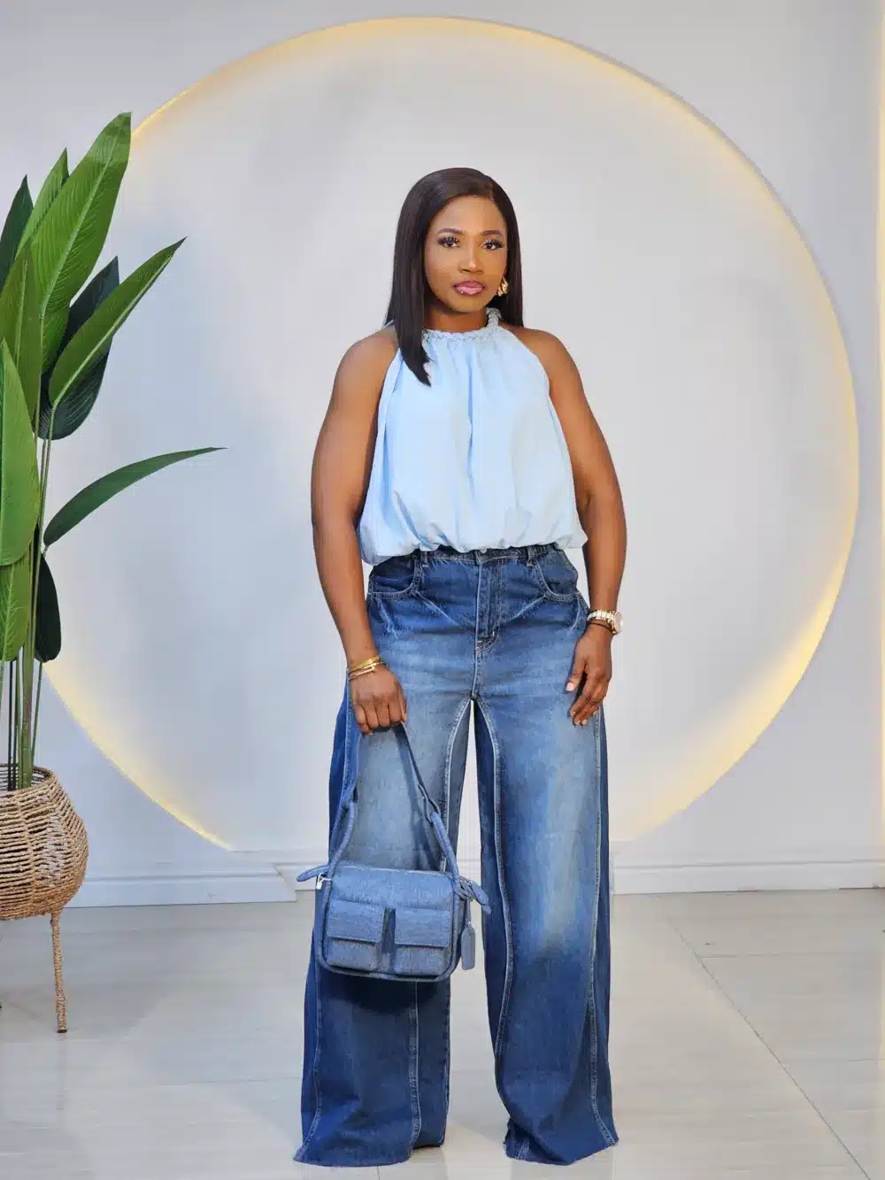 BUBBLE HEM PLEATED NECK TOP 8808