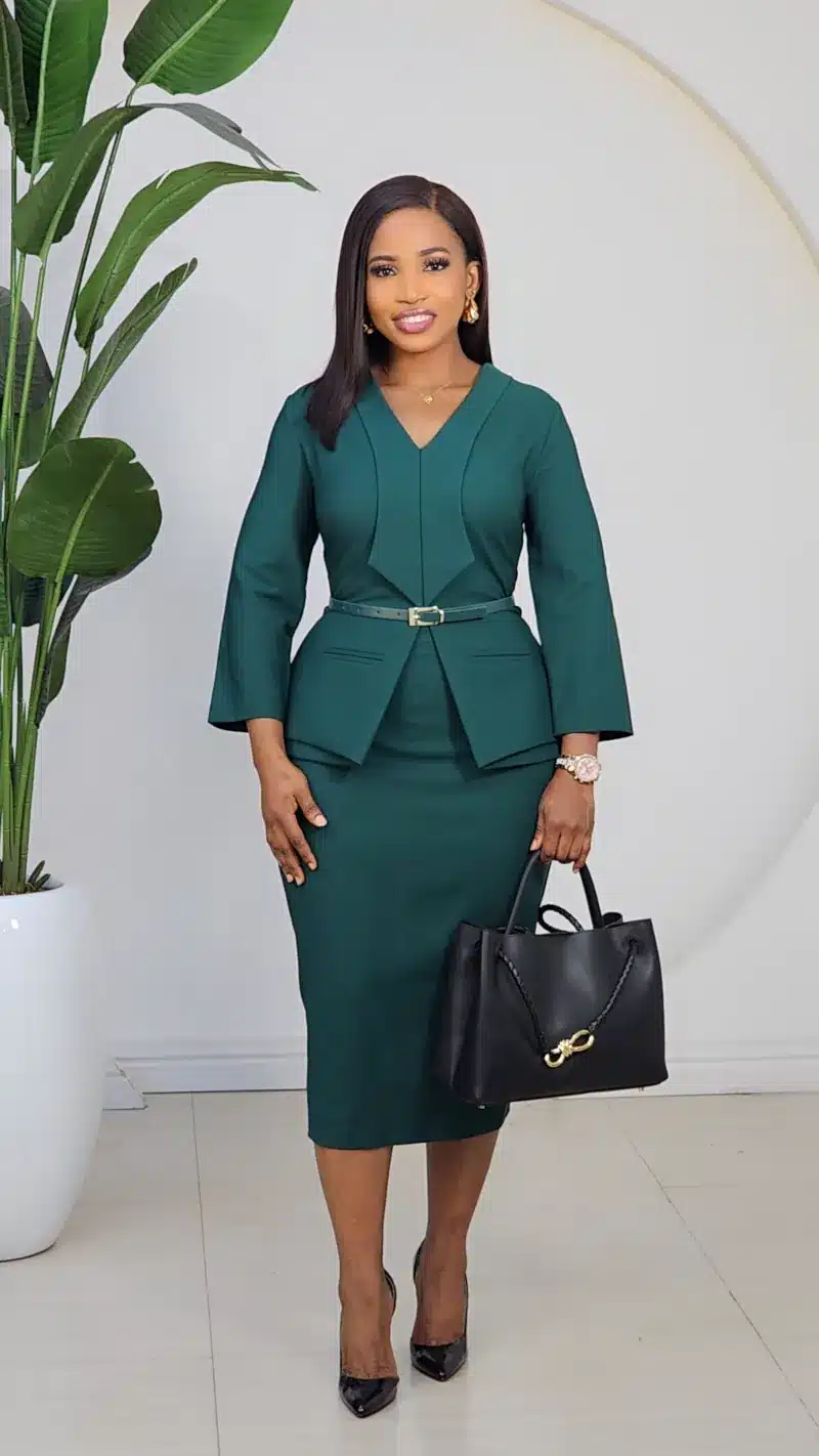 CHEST DETAILED PEPLUM MIDI DRESS L913