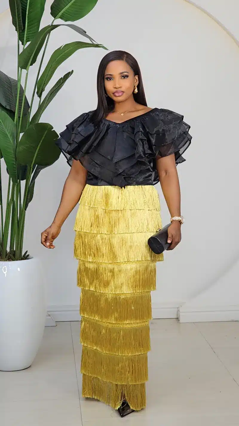 MULTI LAYERS FRINGE SKIRT 658