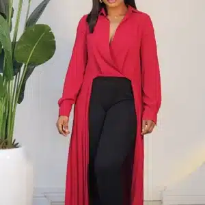 PLEATED BACK DEEP HEM TOP