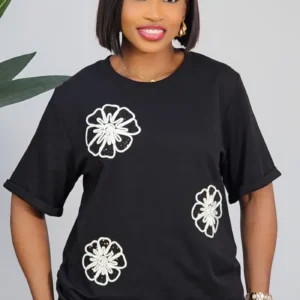 FRONT EMBROIDERY PATCH TSHIRT 82510
