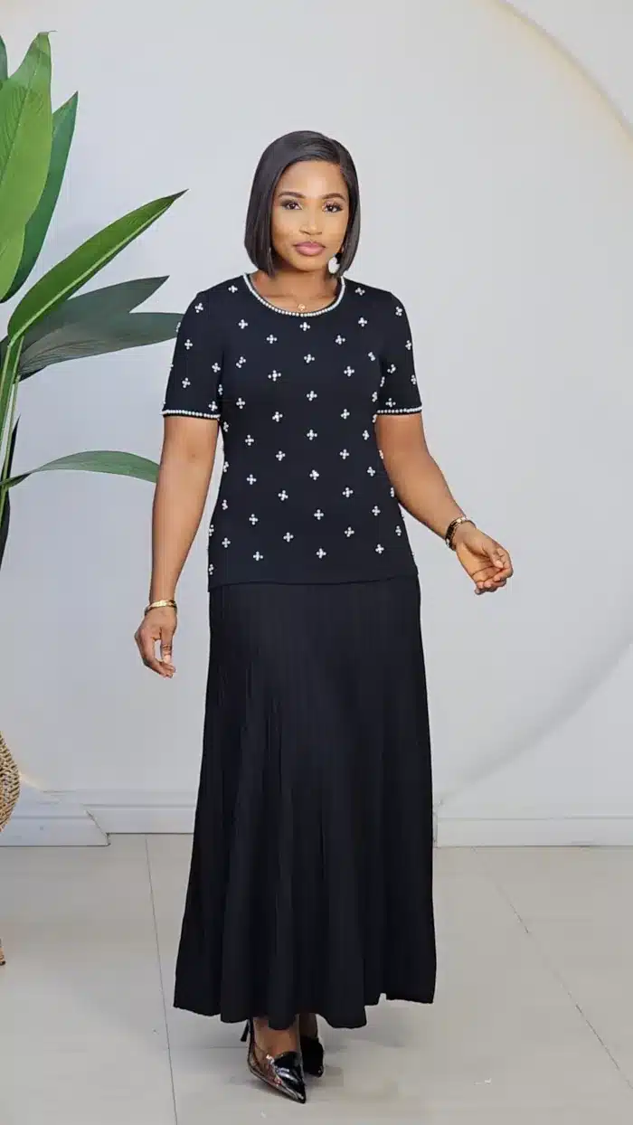 PEARL DETAILED BANDAGE HEM DRESS 2407