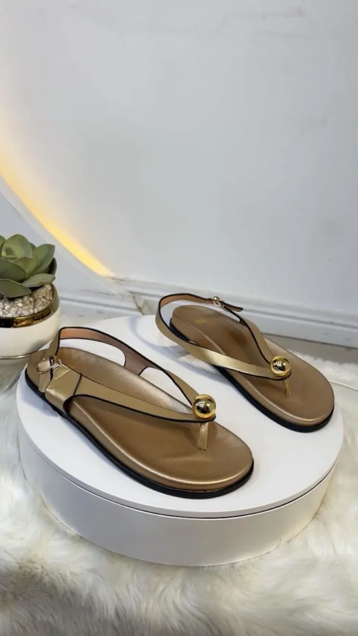 SCISSORS BROOCH TOP FLAT SANDALS YT-6866
