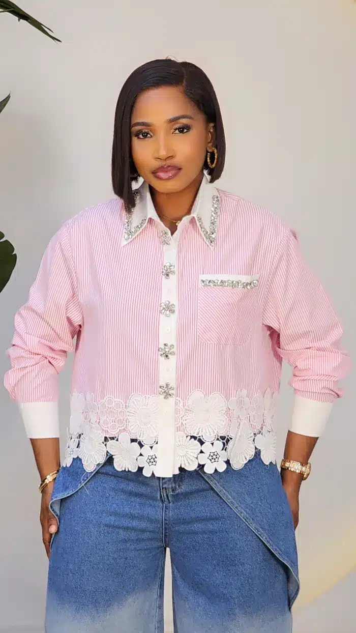 STRIPE LACE HEM STUD SHIRT 90774